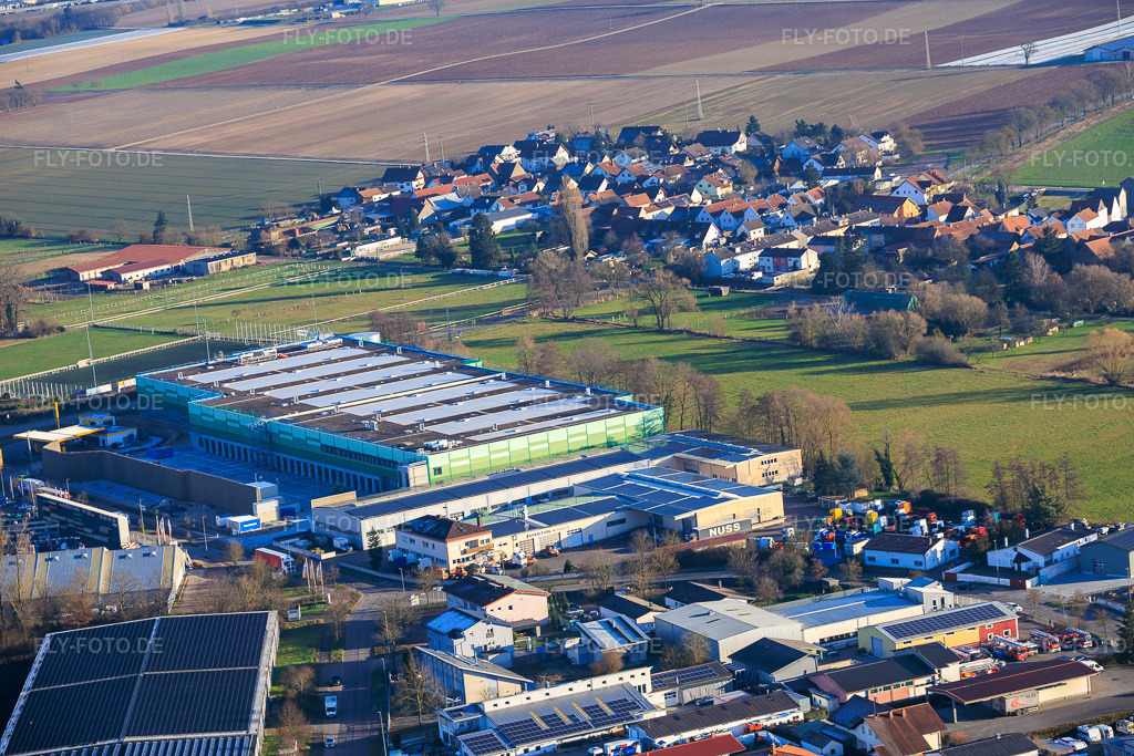 Luftbild: Neubau des Logistikpark der HANSAINVEST und DFI-Real-Estate Kandel für FRISCHEPLATTFORM SÜDWEST der Gemüsering Stuttgart GmbH in Wörth am Rhein im Bundesland Rheinland-Pfalz in Deutschland.Foto: IMG_152741.jpg vom 31.12.2025 durch Werner Riehm/FLY-FOTO.deEntdecke HANSAINVEST | Kapital-verwaltungs-gesellschaft: HansainvestGemüsering Stuttgart: Gemüseanbau, Obst und Gemüseproduktion, FoodserviceUnternehmensgruppe Hagedorndd-baumanagement.deBREMER SEk-eins architekturbüro GmbH Berlin BerlinImmobilienprojekte | Baron Equity GmbH | GrünwaldDFI Real Estate - Driving Future Innovation