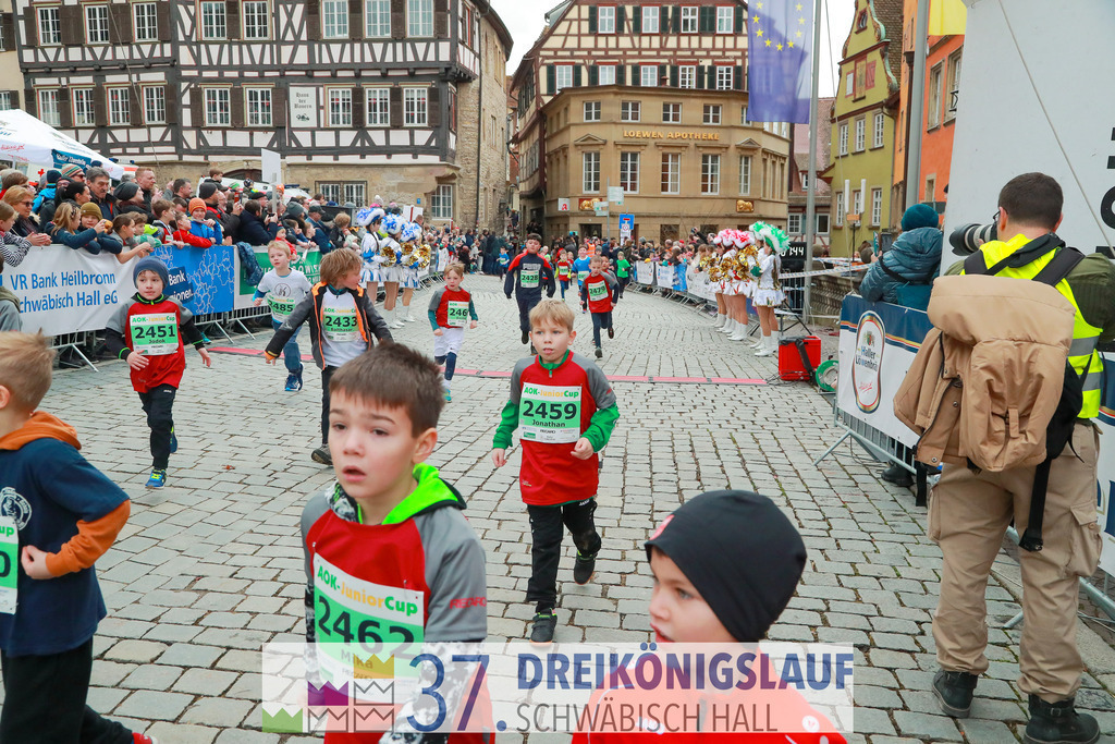 AOK JuniorCup 400m | 3Koenigslauf 2023 - Realisiert mit Pictrs.com
