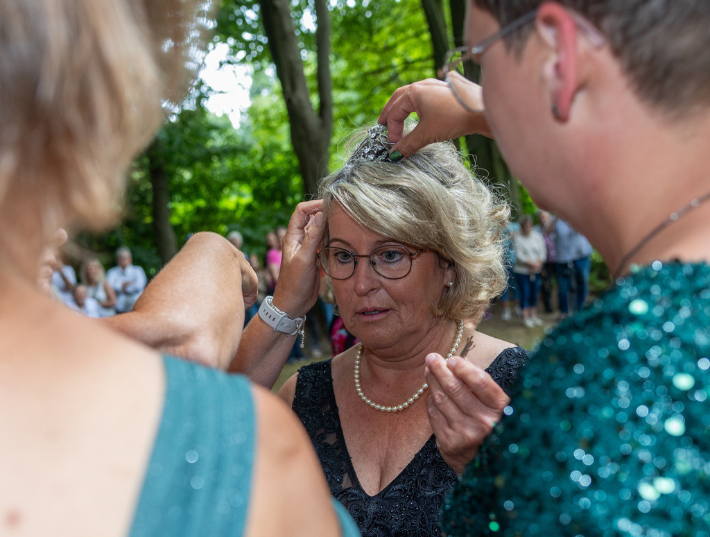 top-top.de-250705-070 | Foto, Video, Fotografie, Videografie, Fotobox, DJ, Discjockey, Musik, Musikbox, Veranstaltung, Photobooth, Amazon, Ebay, Buchtipp, Bestseller, Autor, Verlag, Buch, Wesel, Hamminkeln, NRW, Dinslaken, Rees, Drohne, Hochzeit, Party, Fotobox, Wesel, Fotograf