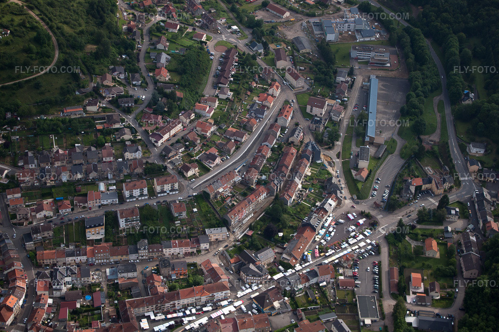 Aerial view: View of the town in Ottange in the state Moselle, France.Photo: IMG_50561.jpg taken on 06/23/2012 by Werner Riehm/FLY-FOTO.comResolution of the original: 4752 x 3168 px