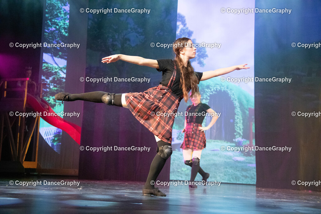 GPHY3008 | DanceGraphy - Realisiert mit Pictrs.com