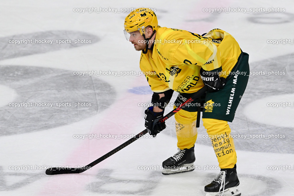 ATSE Graz vs. EHC Lustenau | #32 Stefan Daniel EHC Lustenau, ATSE Graz vs. EHC Lustenau, ATSE Graz vs. EHC Lustenau am 14.02.2026 in Graz (Merkur Eishalle ), Austria, (Photo by Bernd Stefan)