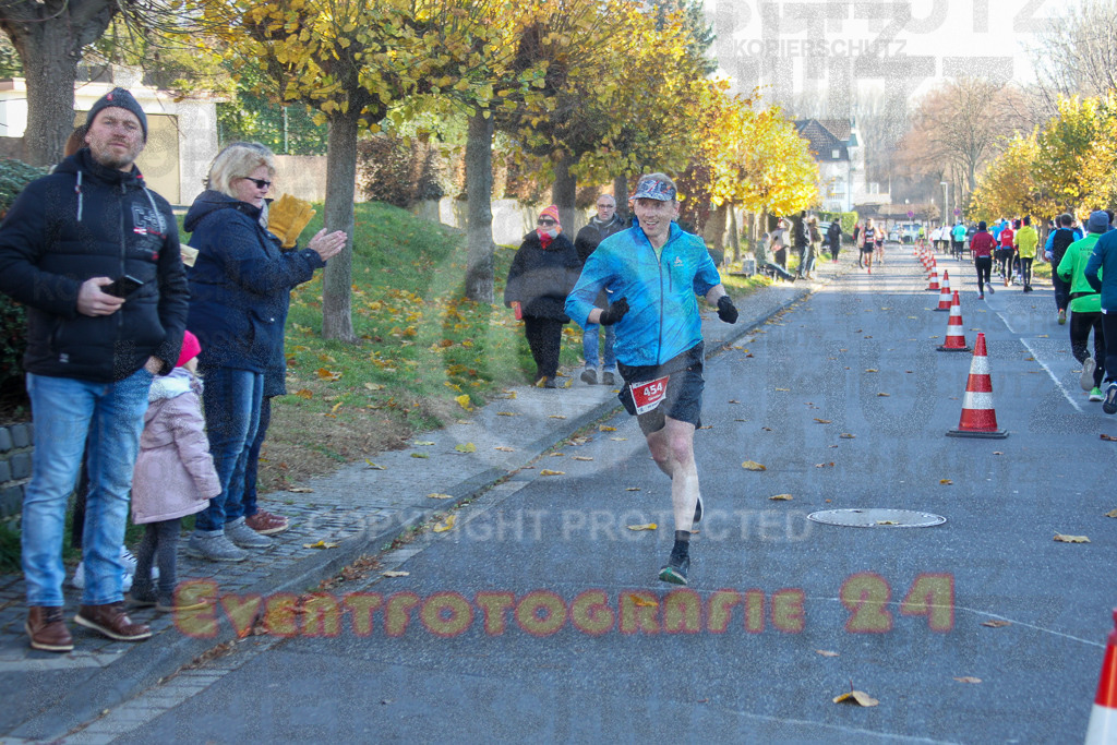 241201_1212_EV4_1916 | Sportfotografie im Rhein-Sieg Kreis, Köln, Bonn, NRW, Rheinland Pfalz, Hessen, etc. Unser Tätigkeitsfeld umfasst den Laufsport vom Volkslauf über den Marathon, Duathlon, Triathon bis zum Ultralauf wie Kölnpfad Ultra oder Schindertrail.