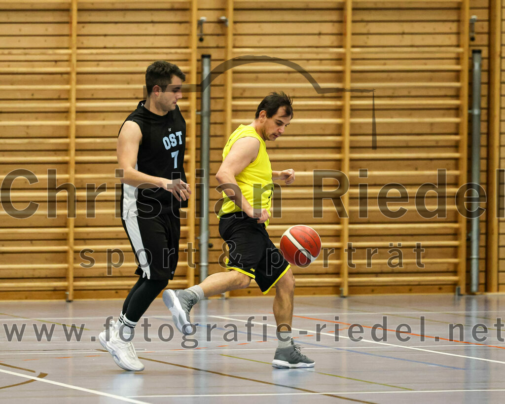 2022-12-04_064_SG_Poing_gegen_TSV_Muenchen_Ost_4 | Poing, Deutschland, 04.12.2022:
Basketball, Bezirksklasse 2021 / 2022, 8. Spieltag, SG Poing gegen TSV München Ost 4, Endergebnis: 37:65

Foto: Christian Riedel / fotografie-riedel.net