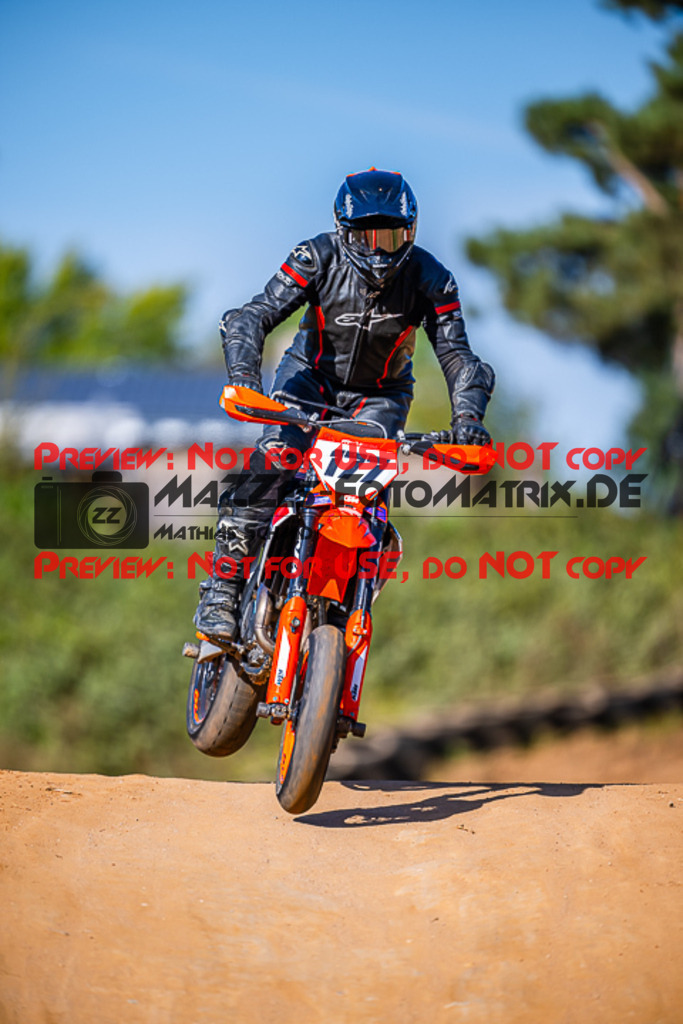 MaZZes_FotoMatrix_230916_1608 | S4