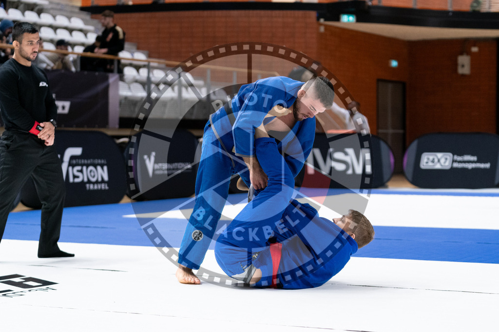20241012PBB4324 | Athletes compete during the AJP Tour Europe Continental Jiu-Jitsu Professional Championship on October 12, 2024 in Almere near Amsterdam, Netherlands. © Chiara Dazi / photoblackbelt