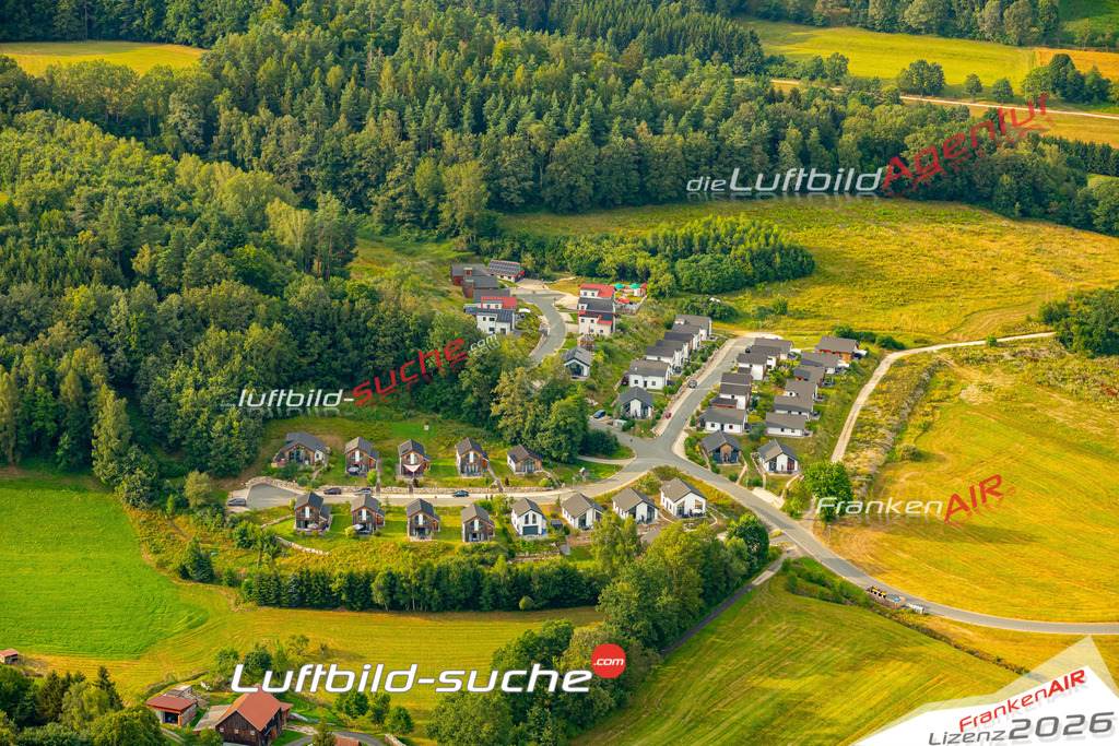 Das Luftbild zeigt : Obernsees Mistelgau - Die Luftaufnahme wurde 2024 vom UL-Flugzeug aus erstellt ( keine Drohne ) - Hochauflösende Luftaufnahme - Für grossformatige Ausdrucke geeignet. Die Geschenkidee !Mit Lizenz und Bildrechte bestellbar