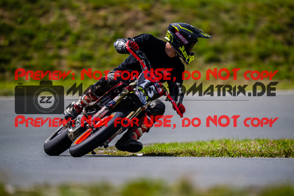 MaZZes_FotoMatrix_220904_9317 | S4