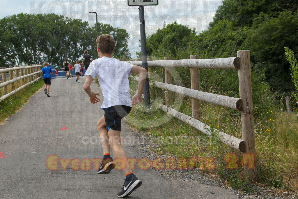 220625_1517_EV4_3744 | Sportfotografie im Rhein-Sieg Kreis, Köln, Bonn, NRW, Rheinland Pfalz, Hessen, etc. Unser Tätigkeitsfeld umfasst den Laufsport vom Volkslauf über den Marathon, Duathlon, Triathon bis zum Ultralauf wie Kölnpfad Ultra oder Schindertrail.