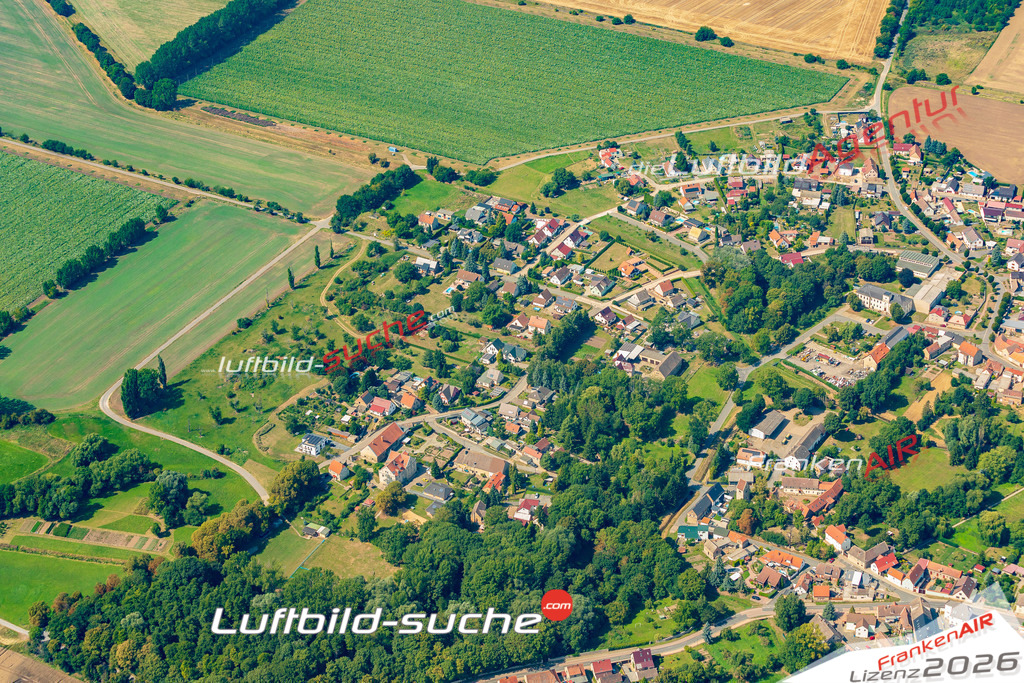 Luftaufnahme der Stadt Obhausen - Die Luftaufnahme wurde 2025 vom UL-Flugzeug heraus erstellt ( keine Drohne ) - Hochauflösende Luftaufnahme - für professionelle Ausdrucke geeignet. Die Geschenkidee !Hier alle&nbsp;Infos zur Lizenzierung der LuftaufnahmeWir fliegen auch dieses Jahr wieder in Ihre Region um Luftbilder zu erstellen.- Luftbild anfragen