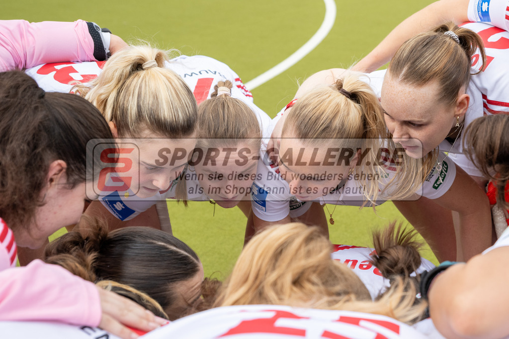SFE_20260321_0012 | Köln, Deutschland, 21.03.26: Feldhockey 1. Bundesliga Damen zwischen Rot-Weiss Köln - Bremer HC im REWE Sportpark am 21.03.2026 in Köln, Deutschland. (Foto von Stephan Fehrmann)Köln, Germany, 21.03.26: Feldhockey 1. Bundesliga Damen between Rot-Weiss Köln - Bremer HC in REWE Sportpark at 21.03.2026 in Köln, Deutschland. (Foto from Stephan Fehrmann)