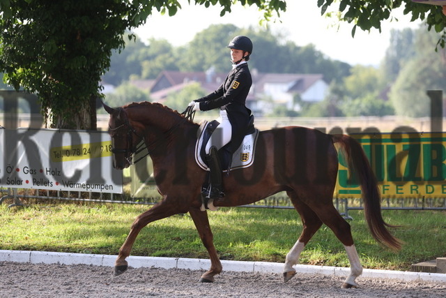 Meißenheim_2023_Prfg.Nr.12_Dressur_Kl.S_JR_Leonie Moll_Equidiamonds Bright Bellini (4) | Alle Fotos der Reiterjournal Fotografin Doris Matthaes im Reiterjournal Online-Fotoshop. - Realisiert mit Pictrs.com