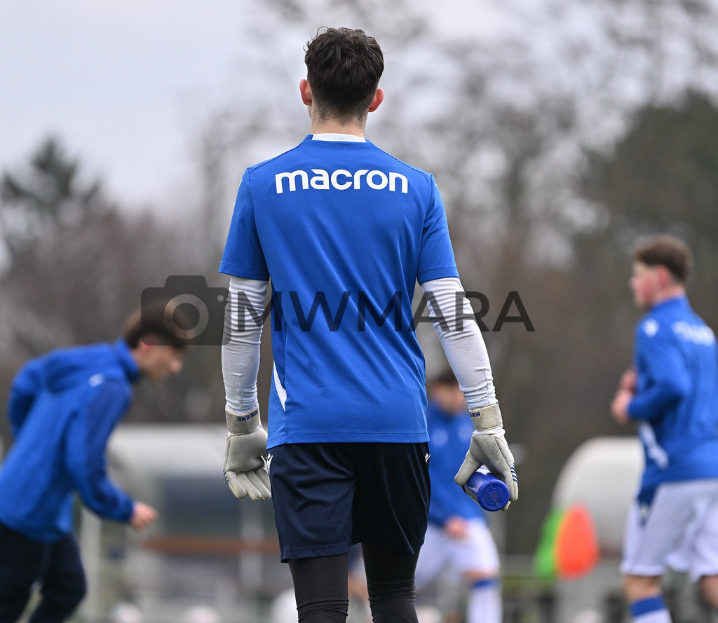 Fussball I Herren I Saison 2025-2026 I Bundesliga I 6. Spieltag I Eintracht Frankfurt - FC Bayern München  | MWMARA - Realisiert mit Pictrs.com