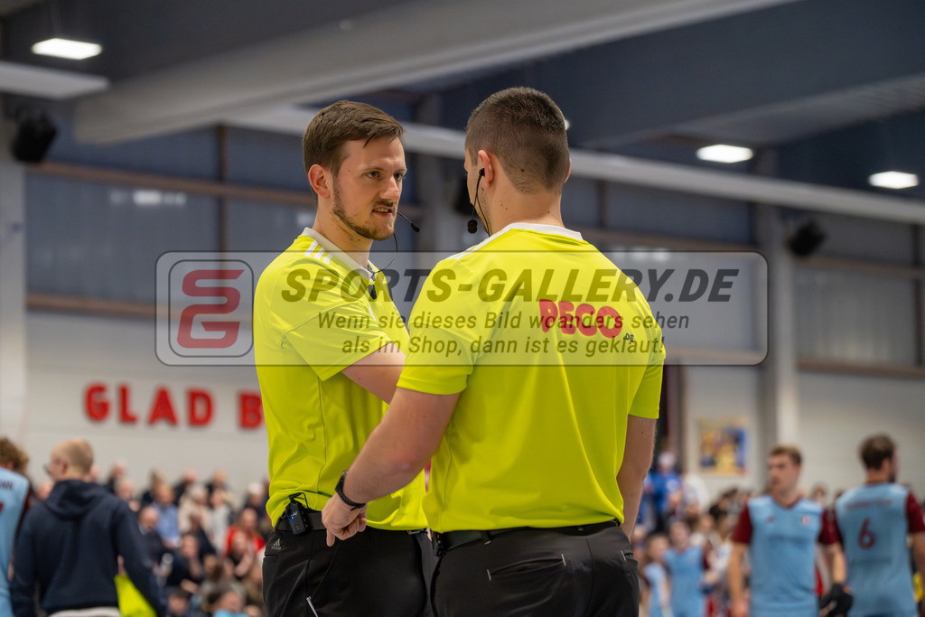 SFE_20260131_0120 | Mönchengladbach, Deutschland, 31.01.26: Hallenhockey 1. Bundesliga Herren Playoff zwischen Crefelder HTC - UHC Hamburg im GHTC Halle am 31.01.2026 in Mönchengladbach, Deutschland. (Foto von Stephan Fehrmann)Mönchengladbach, Germany, 31.01.26: Hallenhockey 1. Bundesliga Herren Playoff between Crefelder HTC - UHC Hamburg in GHTC Halle at 31.01.2026 in Mönchengladbach, Deutschland. (Foto from Stephan Fehrmann)