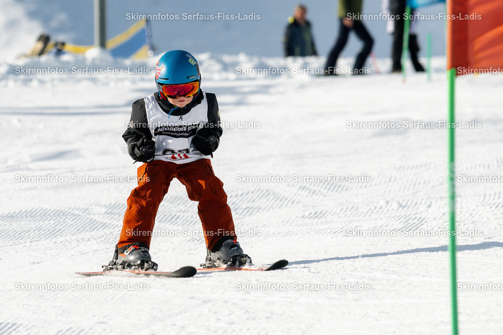 SRS_12.12.2025_0095 | SRS_12.12.2025_0095 - Realisiert mit Pictrs.com