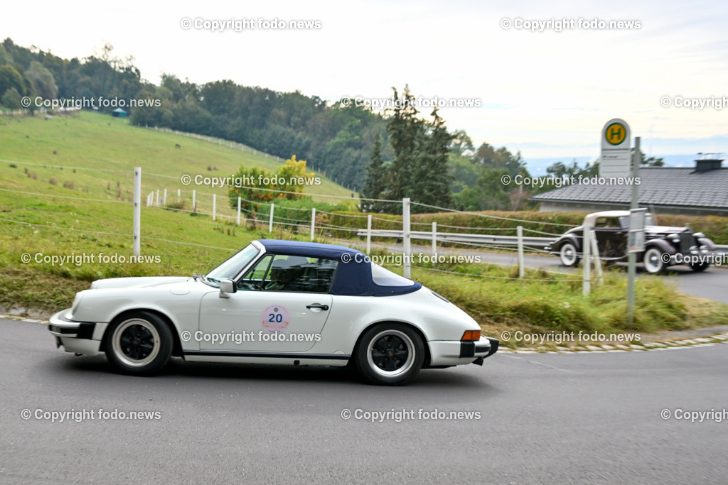 Frauen fuer Frauen_ Charity Oldtimerfahrt_ 04.10.2025-144 | 04.10.2025, Linz, AUT, Oldtimer Charity im Bild Frauen fuer Frauen Oldtimerfahrt, Teilnehmer©Harald Dostal / fodo.media