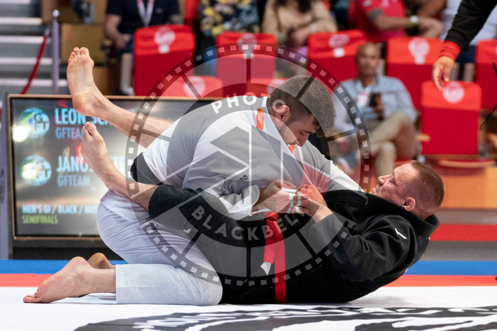 20231107PBB4845 | Fighters compete during the AJP World Master Championship in the Mubadala Arena in Abu Dhabi, Arab United Emirates, on November 7, 2023.