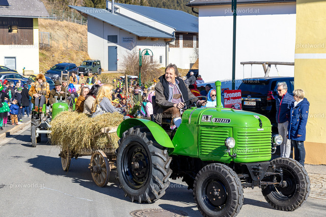 Bärentreiben in Steuerberg | Bildershop von pixelworld.at - Realisiert mit Pictrs.com
