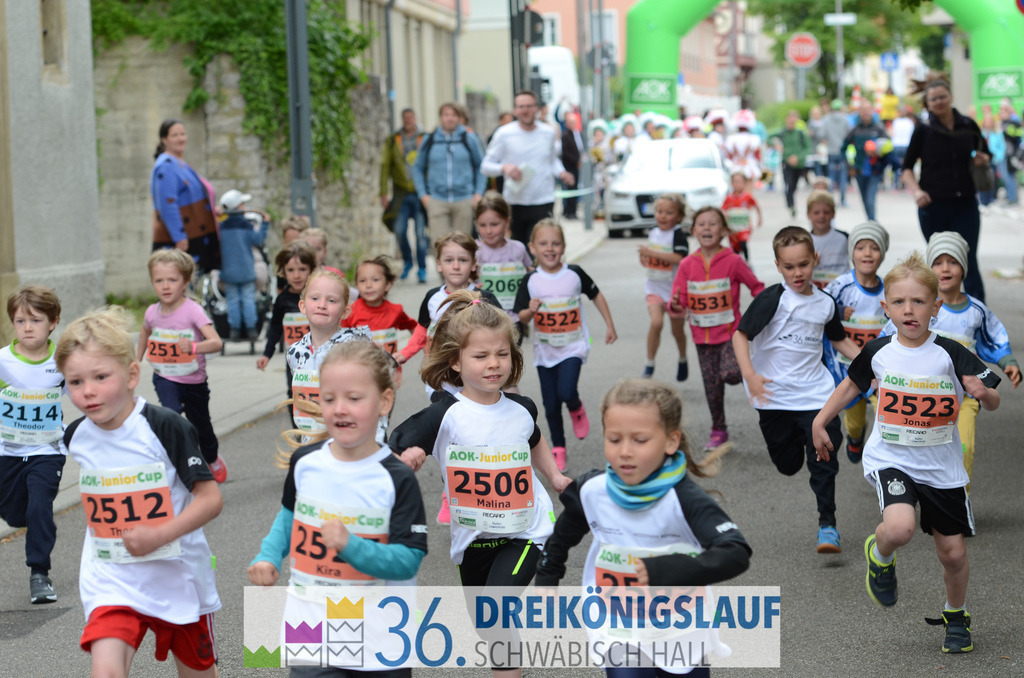 AOK Junior Cup 400m | 3Königslauf 2022 AOK Junior Cup 400m - Realisiert mit Pictrs.com