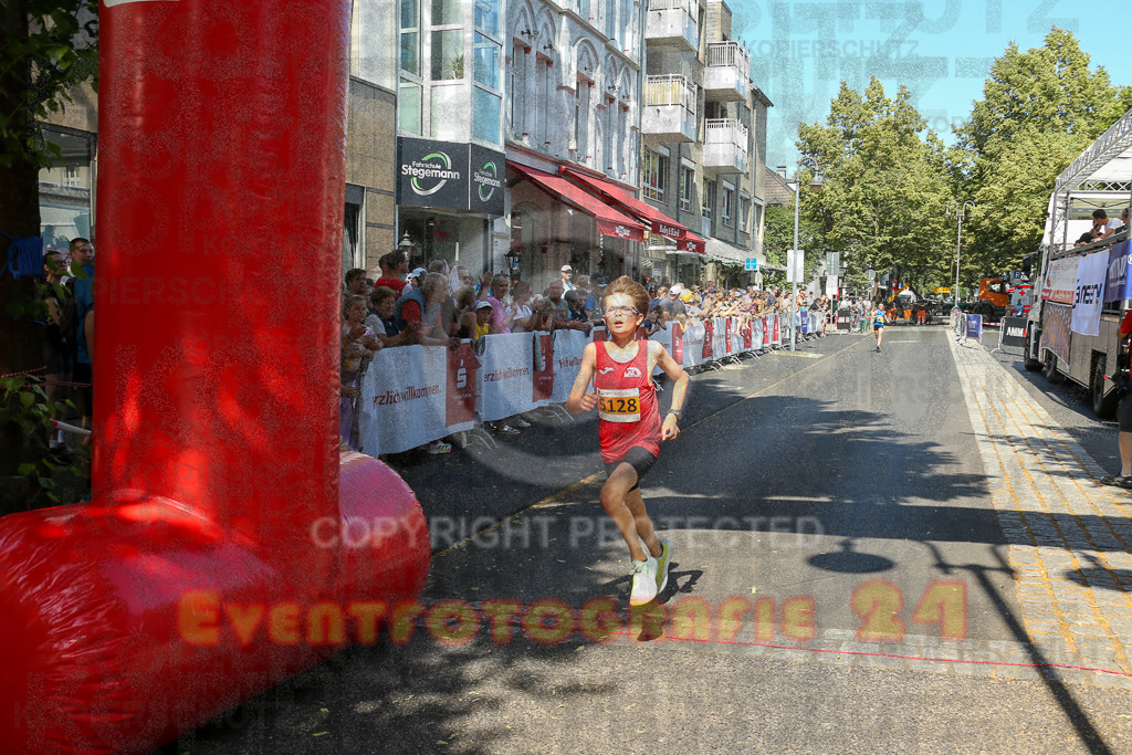 250621_1039_EX1_2010 | Sportfotografie im Rhein-Sieg Kreis, Köln, Bonn, NRW, Rheinland Pfalz, Hessen, etc. Unser Tätigkeitsfeld umfasst den Laufsport vom Volkslauf über den Marathon, Duathlon, Triathon bis zum Ultralauf wie Kölnpfad Ultra oder Schindertrail.