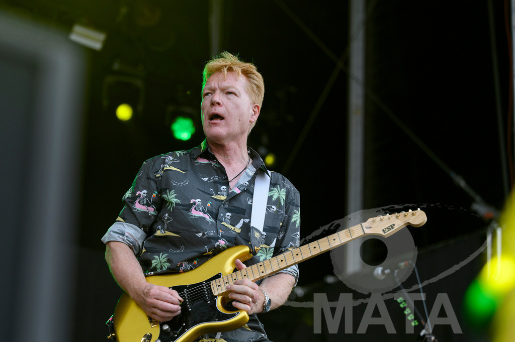 _DWA6747 | Sänger Simon Hough von der Band Big Country bei ihrem Auftritt im Rahmen des Festival Lieder am See 2024 in Franken Enderndorf Spalt, 27.07.2024 Bayern Deutschland - Realisiert mit Pictrs.com