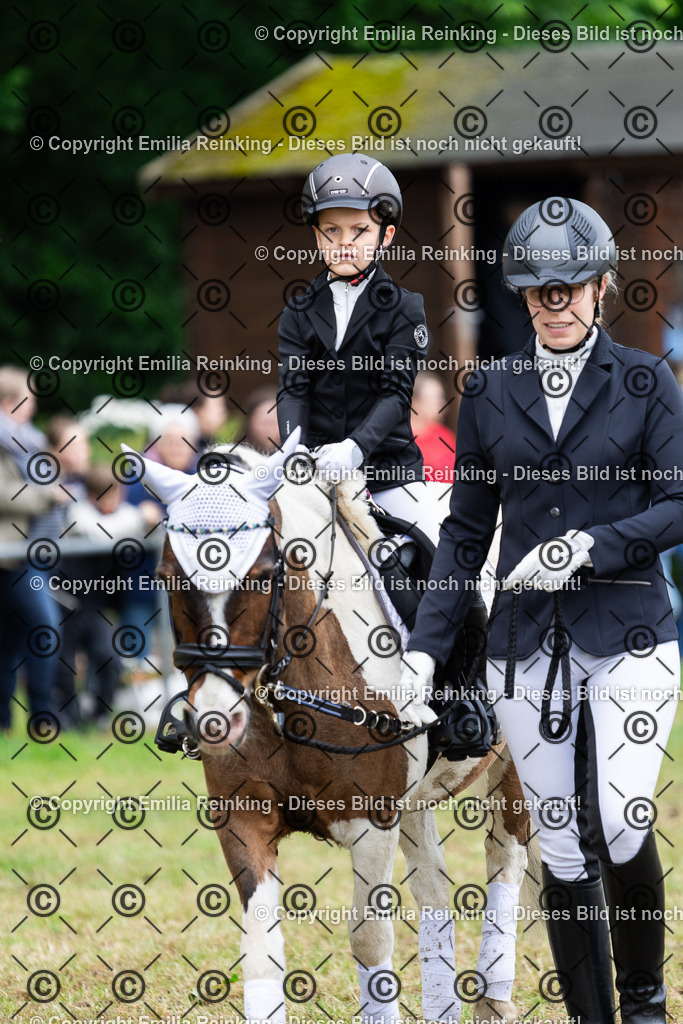 CL5A9192 | Emilia Reinking Fotografie - Realisiert mit Pictrs.com