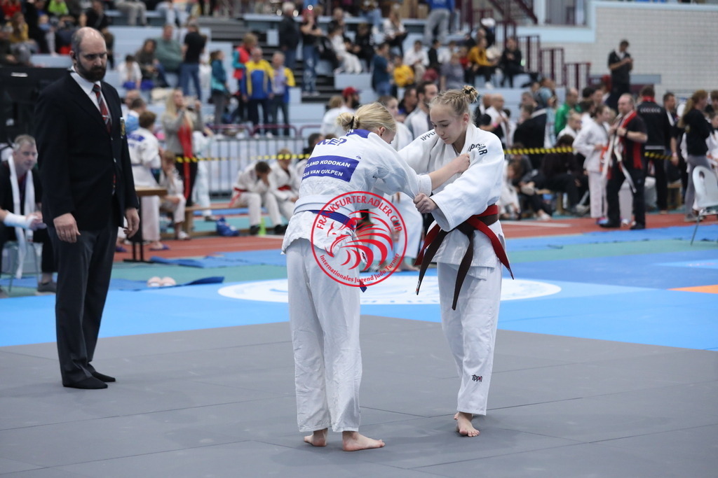 1J7A2313 | Fotos vom Adler Cup - Pictures from Adler Cup

Hier findet Ihr alle Eindrücke und großen Momente der Adler Cup Wochenenden. Here you will find all impressions and great moments of the Adler Cup weekends. - Realisiert mit Pictrs.com