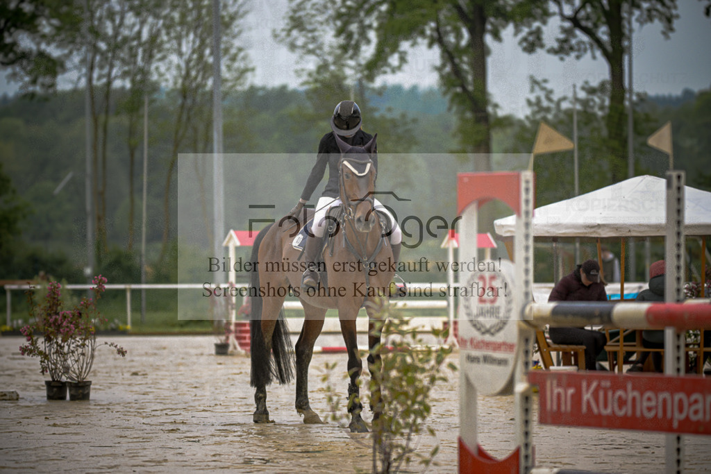 20240505-DOS_6931 | Entdecke hochwertige Reitturnierfotos von Foto Oger. Professionell, emotional und authentisch – jetzt Lieblingsmomente im Shop bestellen.Deutschlandweite Turnierfotografie. - Realisiert mit Pictrs.com