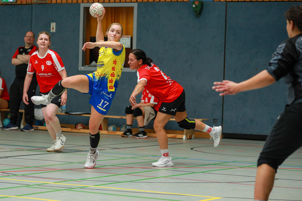 Lobberich-Neukirchen310825_033 | Bildergalerie von Sport-Ereignissen aber auch von weiteren spannenden Dingen - nicht nur vom Niederrhein. In Anlehnung an den bekannten Spruch von Hanns Dieter Hüsch heißt das Motto: "Niederrhein ist überall".  - Realisiert mit Pictrs.com