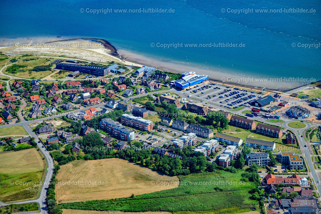 Sylt_List_Erlebniszentrum_Naturgewalten_Wattenstation_Sylt_Hotel_Strand_ELS_3620130825 | LIST 13.08.2025 Erlebniszentrum " Naturgewalten Sylt " in List auf der Insel Sylt im Bundesland Schleswig-Holstein, Deutschland. // Adventure center "Naturgewalten Sylt" in List on the island of Sylt in the state Schleswig-Holstein, Germany. Foto: Martin Elsen