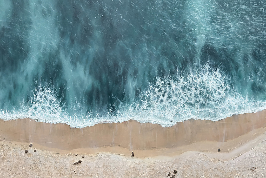 Coastal dreams | Dieses Bild des Meeres lädt mich zum Träumen ein. Während ich es malte, konnte ich den Wind und die Wellen hören sowie die salzige Meeresbrise spüren. Es versetzte mich in Ferienstimmung und vermittelte ein Gefühl von Freiheit. 