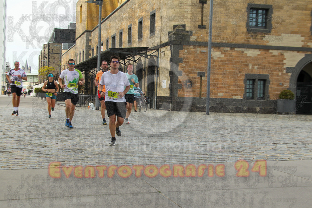 250920_1520_EV4_8491 | Sportfotografie im Rhein-Sieg Kreis, Köln, Bonn, NRW, Rheinland Pfalz, Hessen, etc. Unser Tätigkeitsfeld umfasst den Laufsport vom Volkslauf über den Marathon, Duathlon, Triathon bis zum Ultralauf wie Kölnpfad Ultra oder Schindertrail.