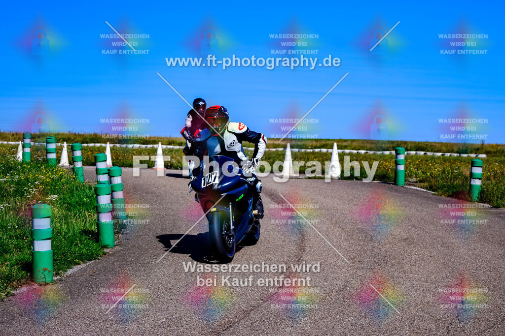 _TOU2622 | Hier findet Ihr Bilder von Touristenfahrten auf der Nürburgring Nordschleife oder von anderen Veranstaltungen die ich besucht habe. Viel Spass beim Durch Schauen 