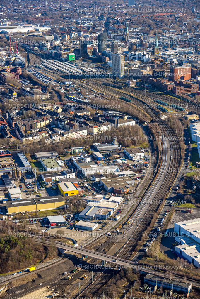 Dortmund260200171 | Luftbild, Gewerbegebiet Dechenstraße und Bahngleise zum Hauptbahnhof Hbf mit Blick zur City, Dorstfelder Brücke, Dortmund, Ruhrgebiet, Nordrhein-Westfalen, Deutschland