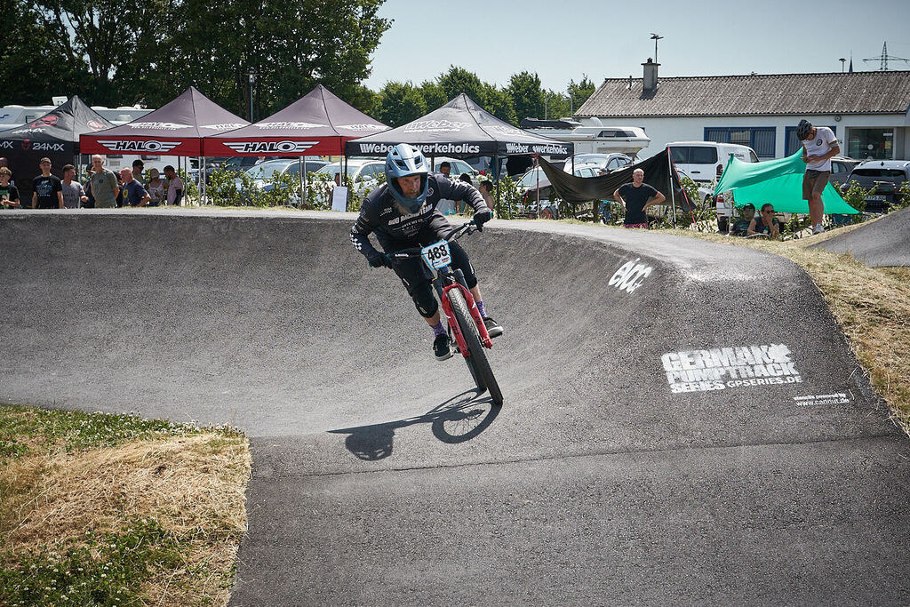 202506251-05 PM25 32@sebastiankopp | German Pumptrack Series - Realisiert mit Pictrs.com