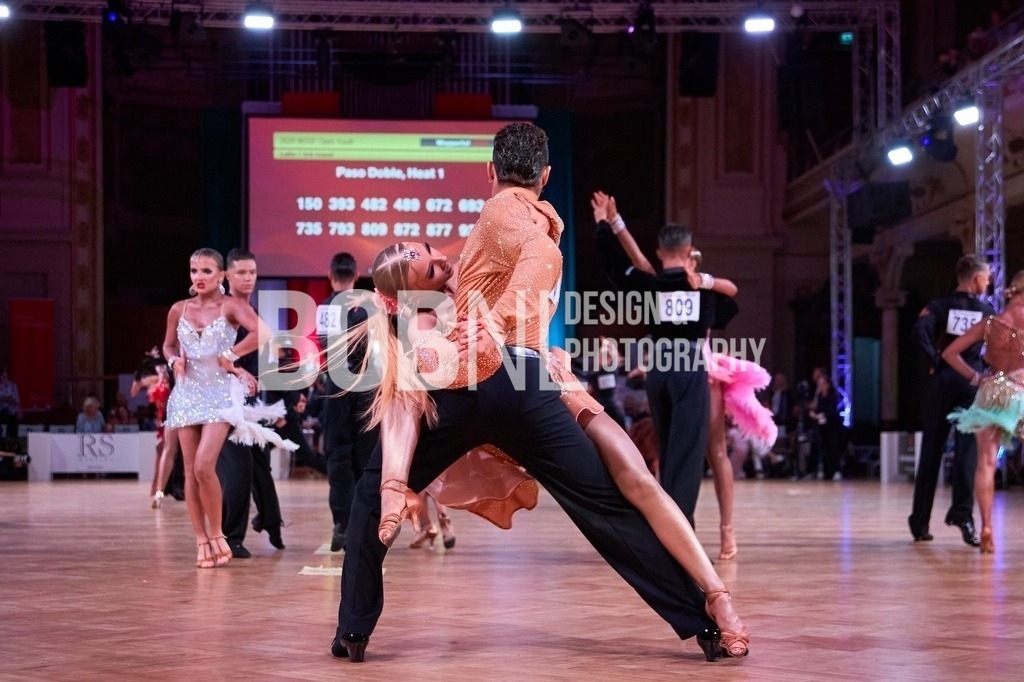 danceComp | Wuppertal - 05.07.2025: danceComp in Wuppertal (Historische Stadthalle), Germany. Photo by: BobNL design &amp; photography - Realized with Pictrs.com