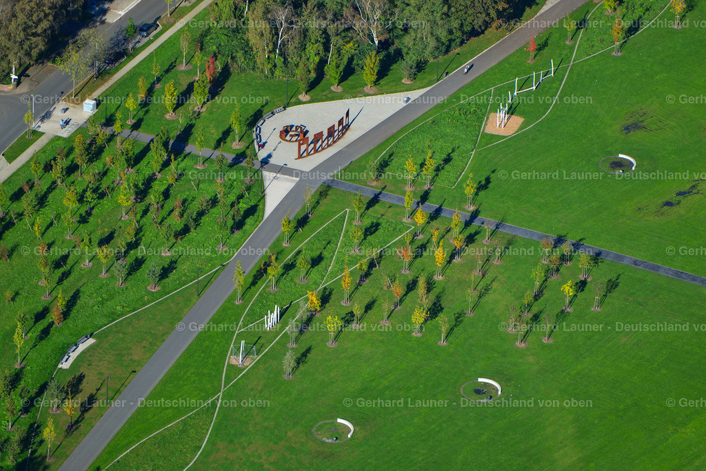 3491489 | Der Lippepark ist ein Grünzug im Bereich des ehemaligen Schachts Franz Nord der Zeche de Wendel in Herringen, Hamm. Er erstreckt sich in nord-südlicher Richtung zwischen dem Datteln-Hamm-Kanal und der Dortmunder Straße. Er ist geprägt durch eine Bergehalde und zwei weitere Aufschüttungen.
