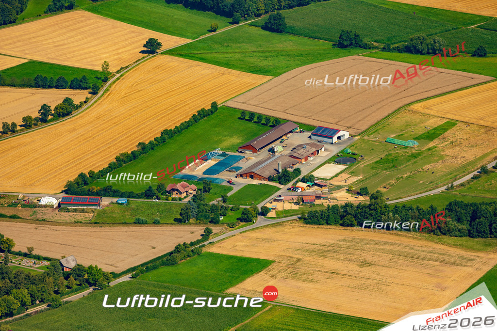 Luftaufnahme Martinhagen Schauenburg - Die Luftaufnahme wurde 2025 vom UL-Flugzeug heraus erstellt ( ohne Drohne ) - Hochauflösende Luftaufnahme - für professionelle Ausdrucke geeignet. Die Geschenkidee !Mit Lizenz und Bildrechte bestellbar