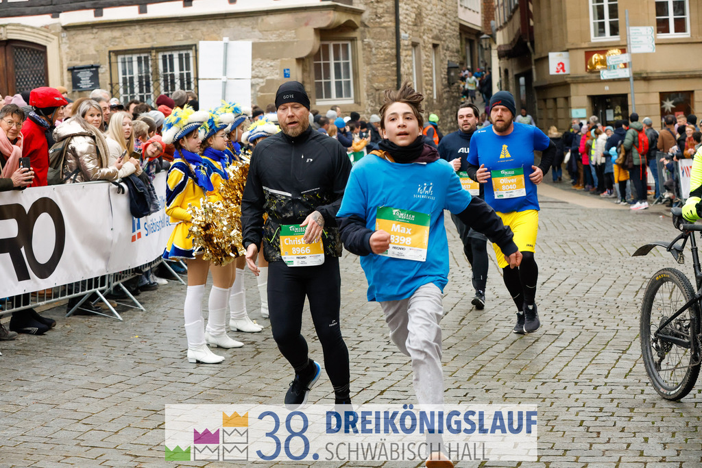 5km Roewisch Wohnbau Cup | 3 Koenigslauf 2024 5km Roewisch Wohnbau Cup - Realisiert mit Pictrs.com