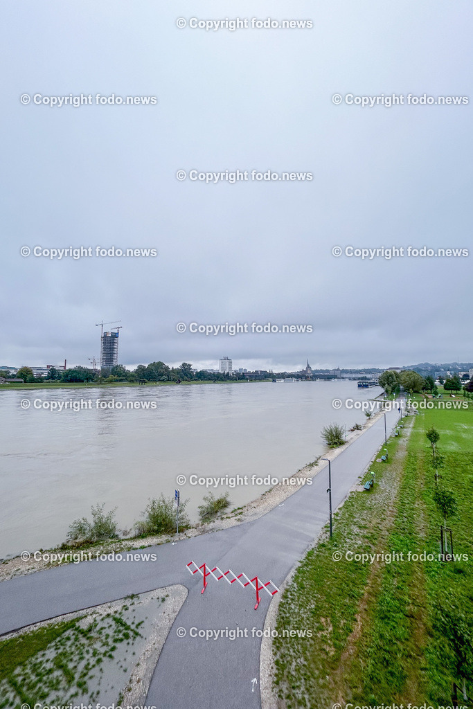 Linz_ Urfahr_ Hochwasser_ 17.09.2024-34 | 17.09.2024, Linz, AUT, Urfahr, Hochwasser, im Bild Hochwasser, Hochwasserschutz Donaulaende Linz Urfahr, Donau, Linzer Strasse, Ueberflutung
