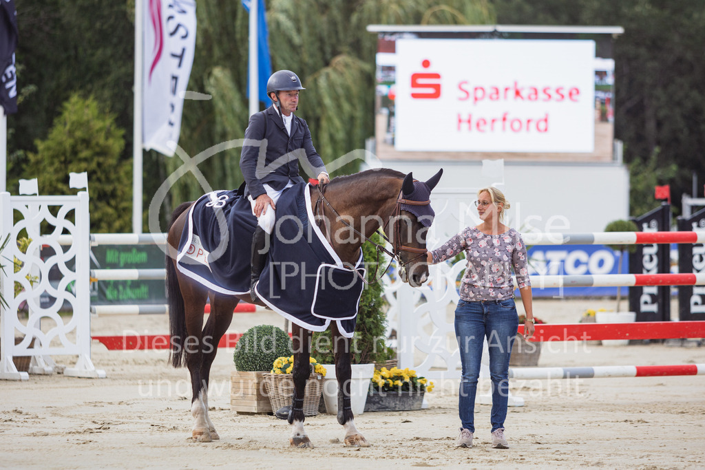 230730_BHO_GrosserPreis-613 | Deine schönsten Turniermomente als professionelle Fotos! Entdecke hochwertige Pferdesport-Fotografie im Online-Shop. Jetzt Fotos finden & bestellen!