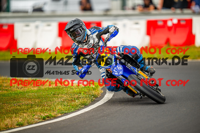 MaZZes_FotoMatrix_230702_1880 | S2