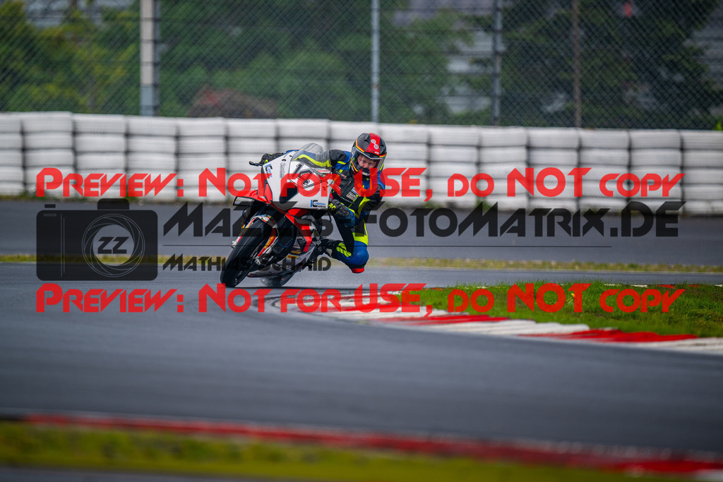 MaZZes_FotoMatrix_240830_6007705_3140 | STK1000