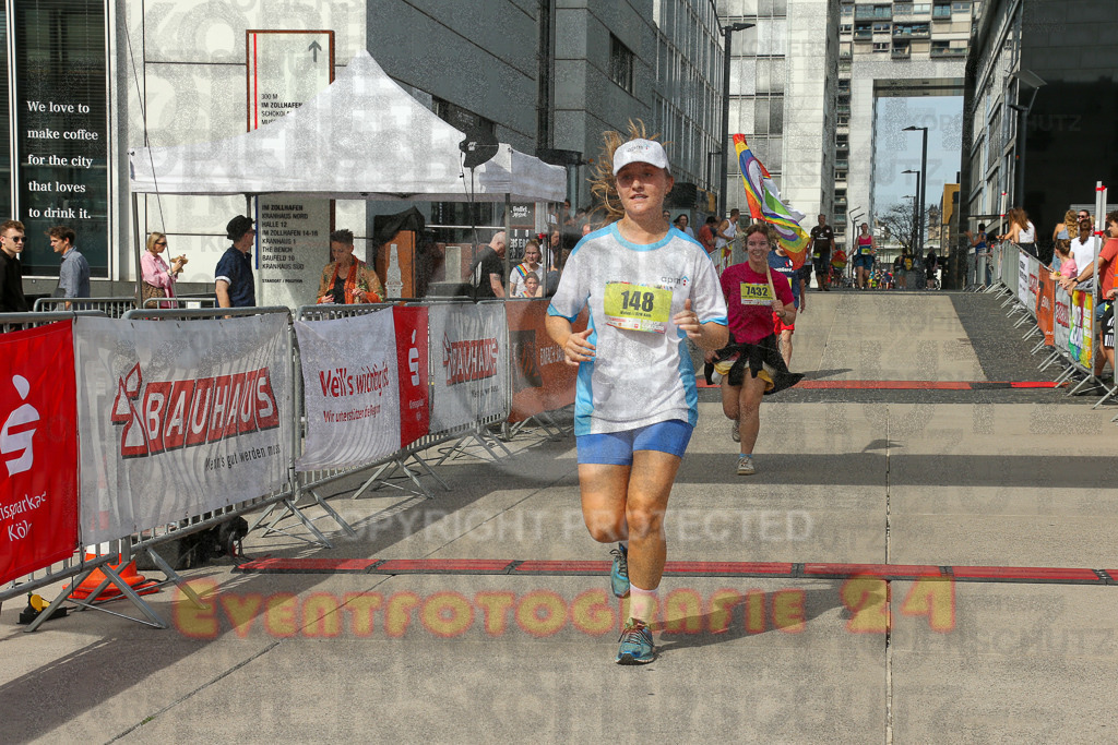 250920_1347_EX1_6660 | Sportfotografie im Rhein-Sieg Kreis, Köln, Bonn, NRW, Rheinland Pfalz, Hessen, etc. Unser Tätigkeitsfeld umfasst den Laufsport vom Volkslauf über den Marathon, Duathlon, Triathon bis zum Ultralauf wie Kölnpfad Ultra oder Schindertrail.