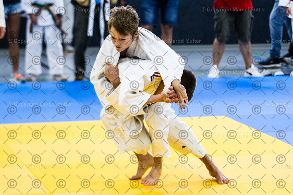 250921-121204-_G2A8958-MarcelSutter | Finde und bestelle deine Sport- und Eventfotos in höchster Qualität. Professionelle Aufnahmen von Wettkämpfen, Veranstaltungen und Outdoor-Events – schnell und einfach online bestellen. - Realisiert mit Pictrs.com