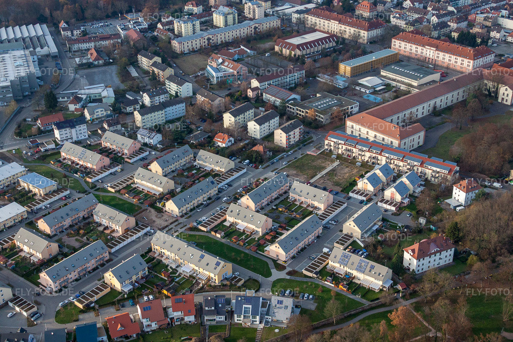 Luftbild: Julius-Wertheimer-Straße in Rastatt im Bundesland Baden-Württemberg in Deutschland. Foto: IMG_22875.jpg vom 21.11.2009 durch Werner Riehm/FLY-FOTO.de