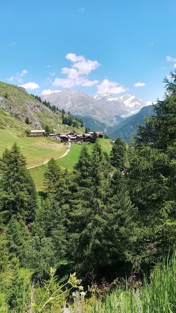 IMG_20240726_143205_HDR | zermatt-wallis-berge-und-mehr - Realisiert mit Pictrs.com