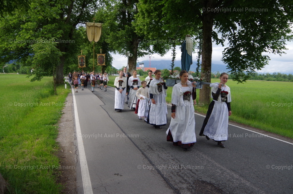 IMGP6005 | fotografiert von Axel PollmannLeonhardi Wallfahrt Benediktbeuern und Murnau, Fronleichnam, Fasching, Landschaft im Loisachtal und Benediktbeuern  - Realisiert mit Pictrs.com