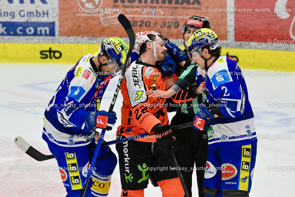 EC IDM WÄRMEPUMPEN VSV vs. MOSER MEDICAL GRAZ99ERS | #2 Dylan MacPherson EC VSV, #22 Kevin Conley Graz 99ers, #26 Guus van Nes EC VSV, EC IDM WÄRMEPUMPEN VSV vs. MOSER MEDICAL GRAZ99ERS, EC IDM WÄRMEPUMPEN VSV vs. MOSER MEDICAL GRAZ99ERS am 12.03.2026 in Villach (Stadthalle Villach), Austria, (Photo by Bernd Stefan)