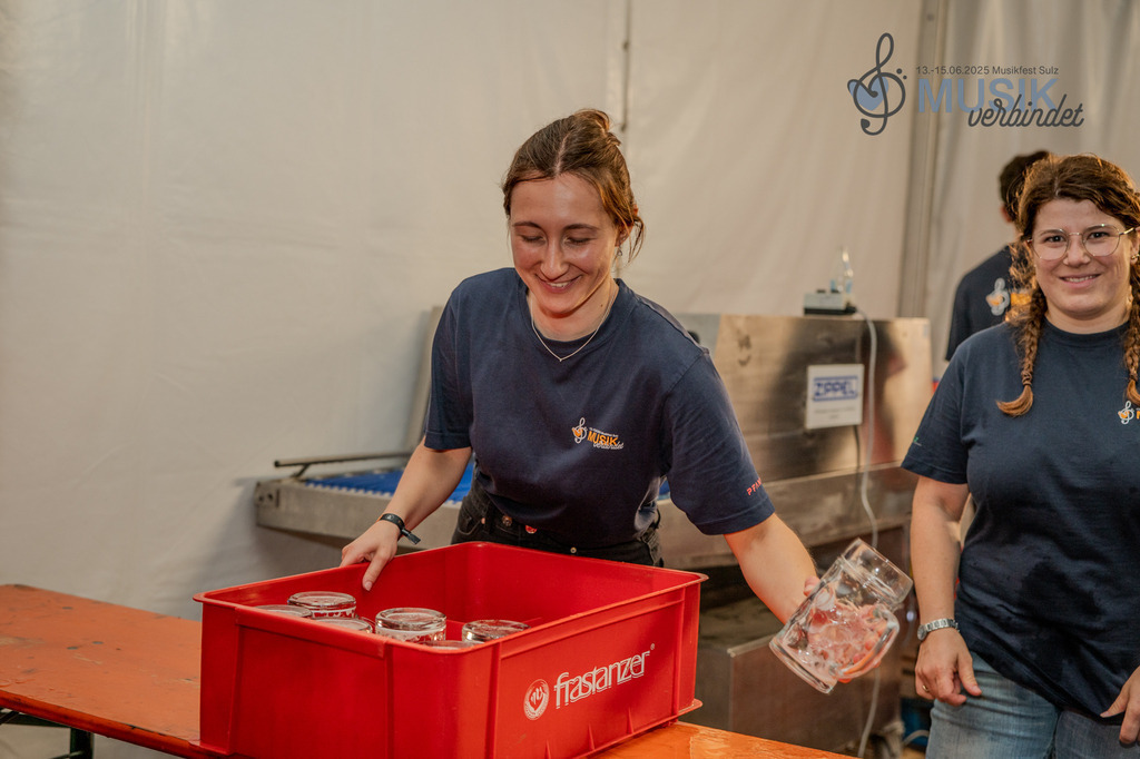 DSC_5002 | "Fussifoto.com – Ihr Ansprechpartner für hochwertige Fotografie! Entdecken Sie kreative Bilder und professionelle Dienstleistungen. Kontaktieren Sie uns für Ihre Projekte!"